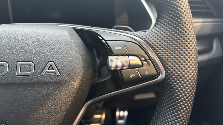 Skoda Octavia 2.0 TDI 150 Sportline 5dr DSG Diesel Estate